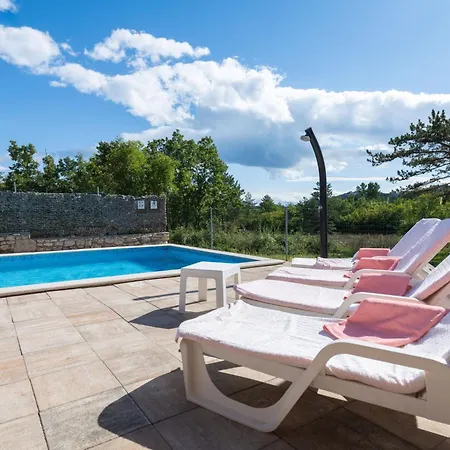 Haus Orange - Familienfreundliche Lage Mit Pool By Interhome Appartamento